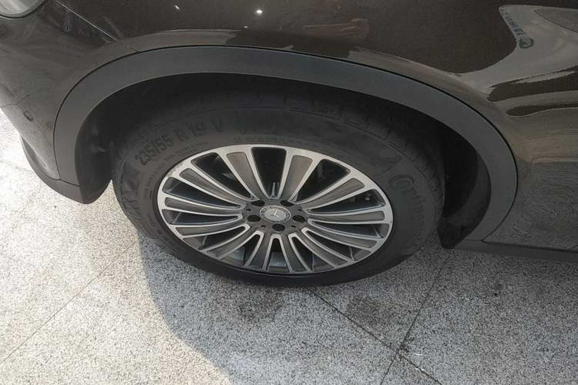 Used Mercedes-Benz GLC 2016 GLC 200 4MATIC Left Front Wheel Hub