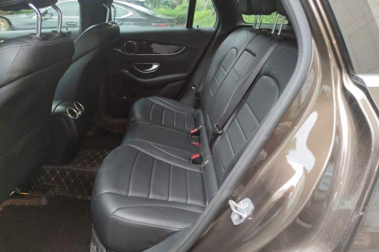 Used Mercedes-Benz GLC 2016 GLC 260 4MATIC Dynamic Edition Left Rear Seat