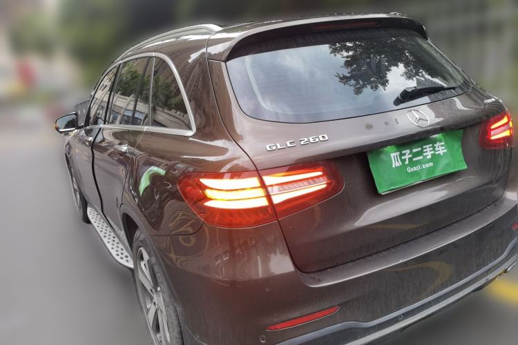 Used Mercedes-Benz GLC 2016 GLC 260 4MATIC Luxury Model Rear Left 45 Deg