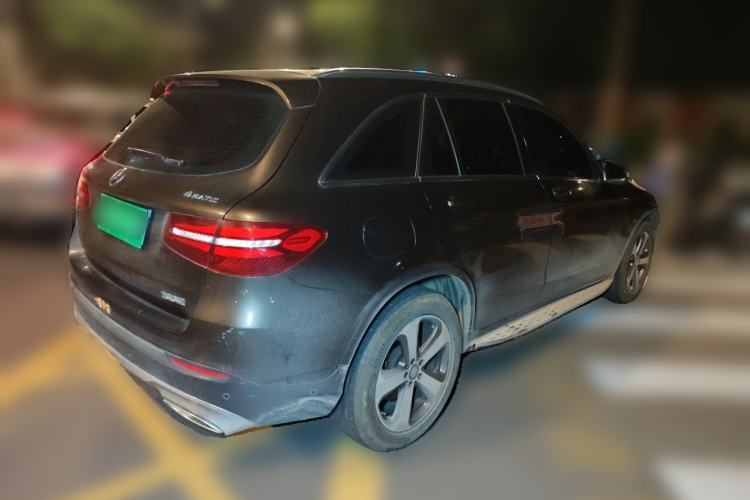 Used Mercedes-Benz GLC 2016 GLC 260 4MATIC Luxury Model Rear Right 45 Deg