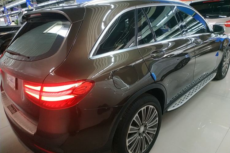 Used Mercedes-Benz GLC 2016 GLC 260 4MATIC Dynamic Edition Rear Right 45 Deg