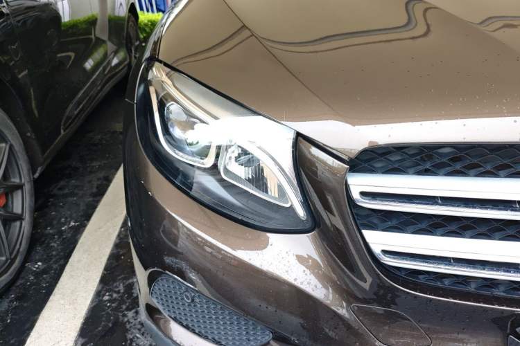 Used Mercedes-Benz GLC 2016 GLC 260 4MATIC Dynamic Edition Right Front Headlight