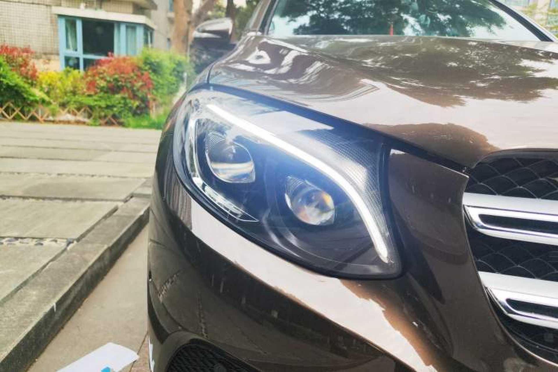 Used Mercedes-Benz GLC 2016 GLC 300 4MATIC Dynamic Model Right Front Headlight