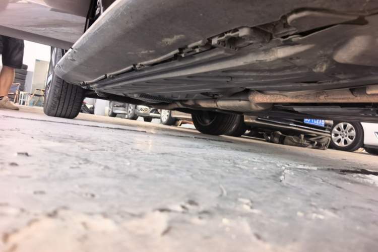 Used Mercedes-Benz GLC 2016 GLC 300 4MATIC Dynamic Model Right Side Sill