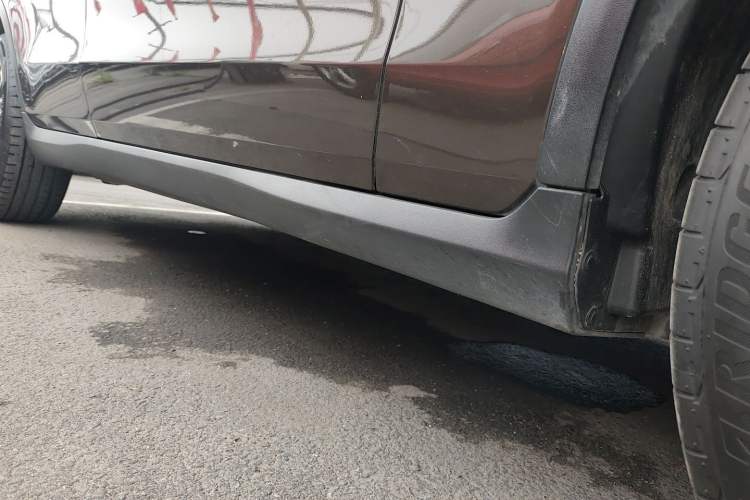 Used Mercedes-Benz GLC 2016 GLC 200 4MATIC Right Side Sill