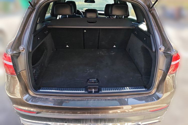 Used Mercedes-Benz GLC 2016 GLC 300 4MATIC Luxury Model Trunk