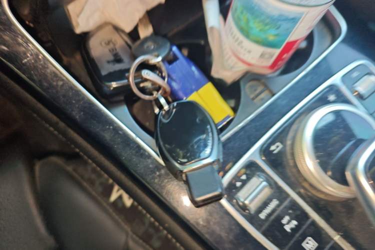 Used Mercedes-Benz GLC 2016 GLC 200 4MATIC Vehicle Key