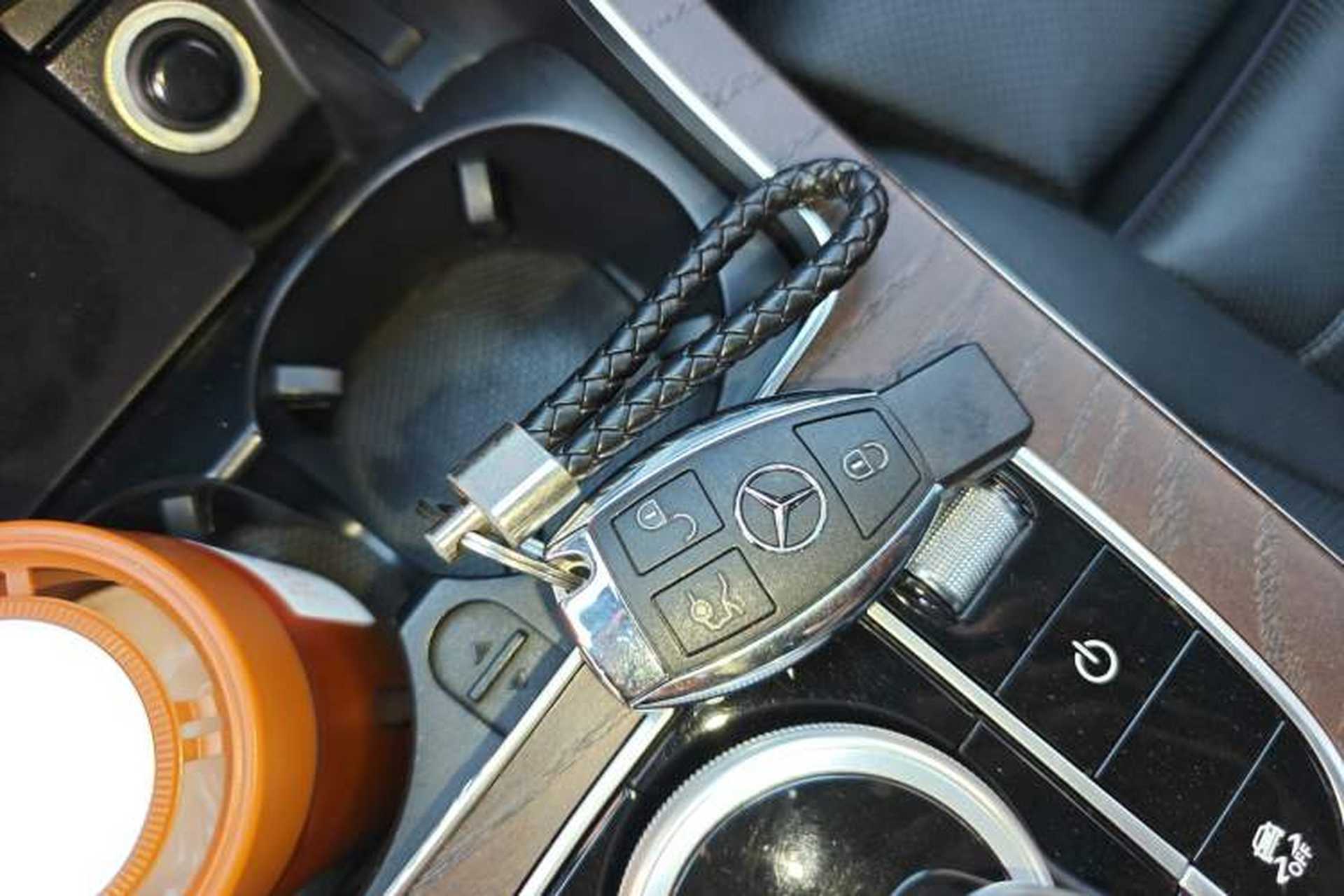 Used Mercedes-Benz GLC 2016 GLC 300 4MATIC Luxury Model Vehicle Key