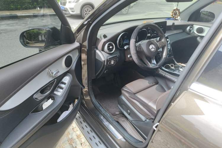 Used Mercedes-Benz GLC 2016 GLC 200 4MATIC Driver Seat