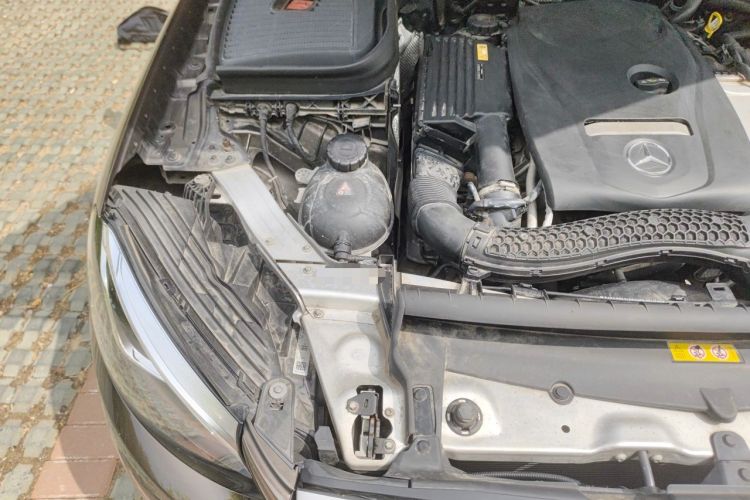 Used Mercedes-Benz GLC 2016 GLC 200 4MATIC Engine Bay Right