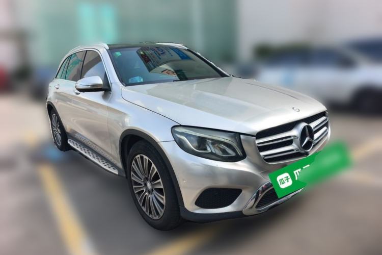 Used Mercedes-Benz GLC 2016 GLC 200 4MATIC Front Right 45 Deg