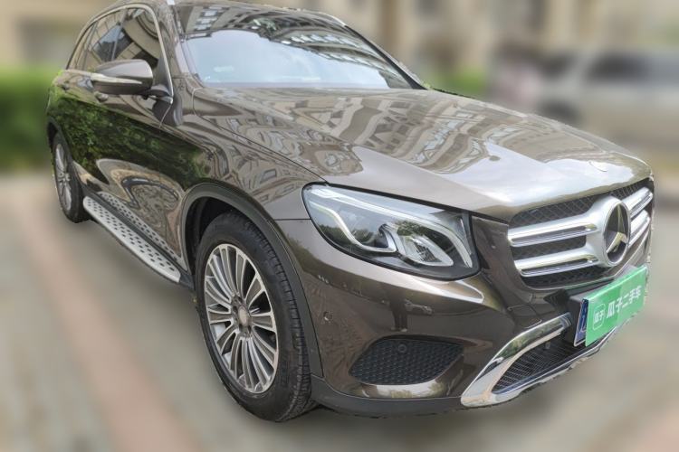 Used Mercedes-Benz GLC 2016 GLC 200 4MATIC Front Right 45 Deg