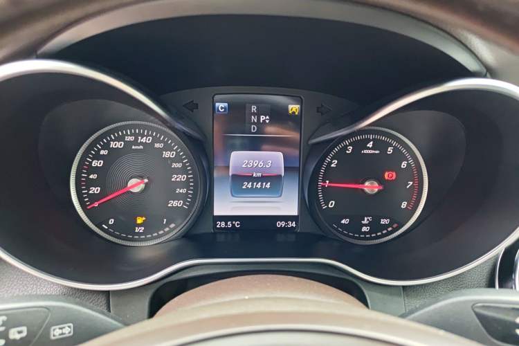 Used Mercedes-Benz GLC 2016 GLC 260 4MATIC Dynamic Edition Instrument Cluster