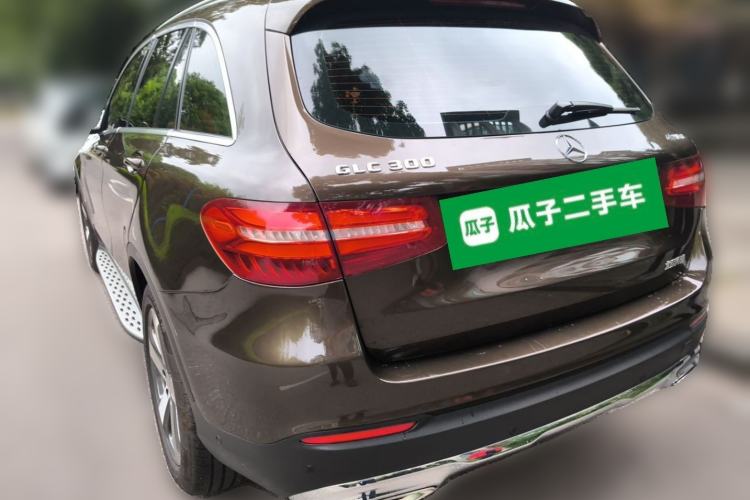 Used Mercedes-Benz GLC 2016 GLC 300 4MATIC Dynamic Model Rear Left 45 Deg