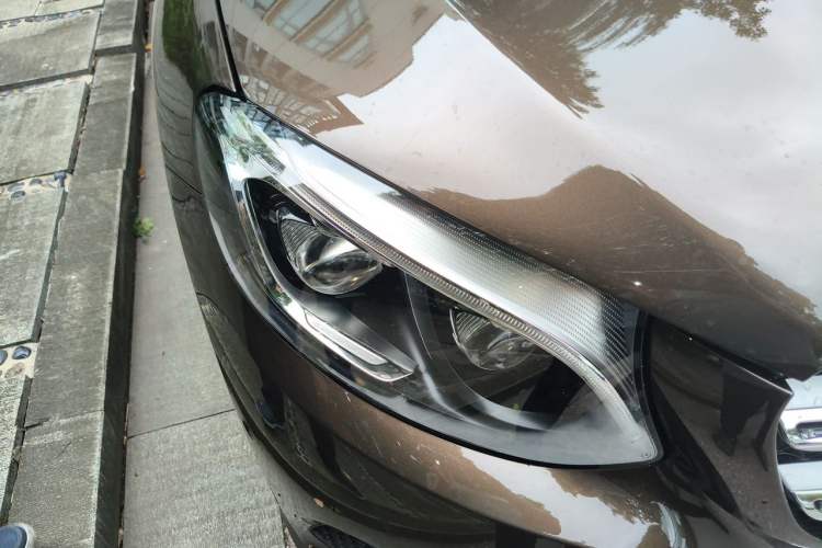 Used Mercedes-Benz GLC 2016 GLC 300 4MATIC Dynamic Model Right Front Headlight