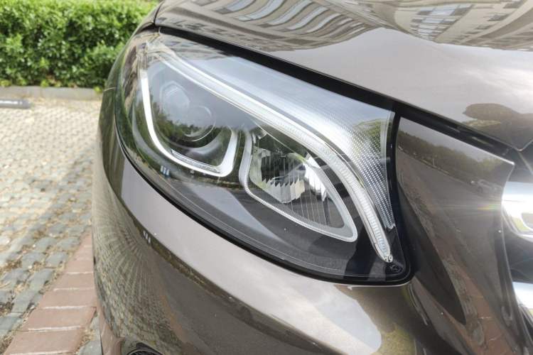 Used Mercedes-Benz GLC 2016 GLC 200 4MATIC Right Front Headlight