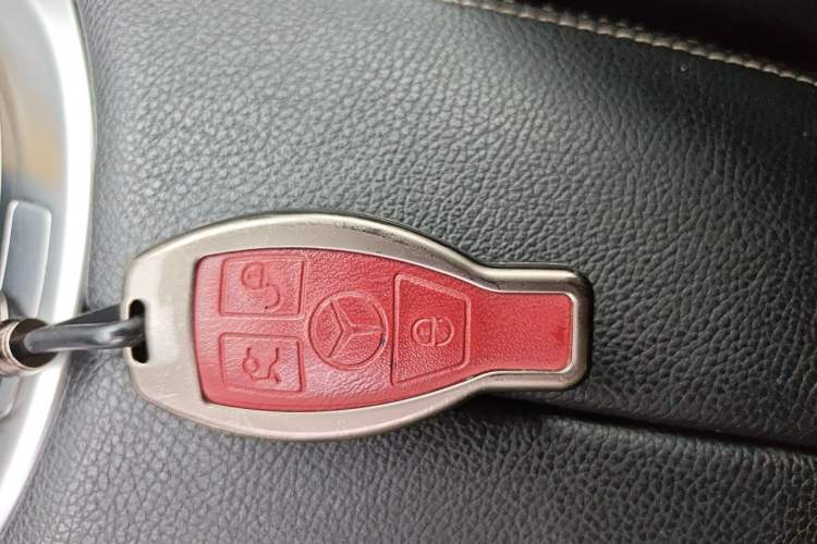 Used Mercedes-Benz GLC 2016 GLC 260 4MATIC Dynamic Edition Vehicle Key