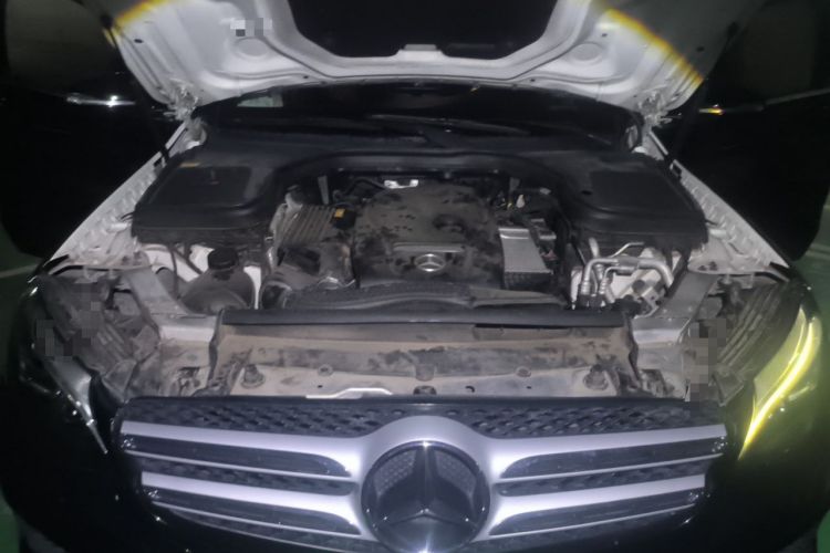 Used Mercedes-Benz GLC 2016 GLC 260 4MATIC Dynamic Edition Engine Bay