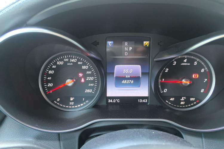 Used Mercedes-Benz GLC 2016 GLC 260 4MATIC Dynamic Edition Instrument Cluster