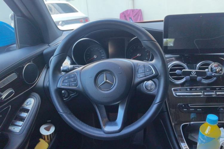 Used Mercedes-Benz GLC 2016 GLC 260 4MATIC Dynamic Edition Steering Wheel