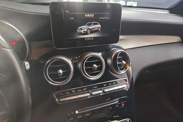 Used Mercedes-Benz GLC 2016 GLC 200 4MATIC Audio And AC Panel