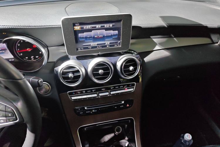 Used Mercedes-Benz GLC 2016 GLC 200 4MATIC Audio And AC Panel