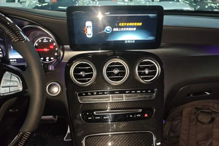 Used Mercedes-Benz GLC 2016 GLC 260 4MATIC Luxury Model Audio And AC Panel