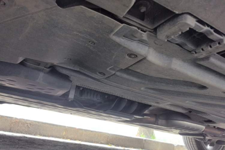 Used Mercedes-Benz GLC 2016 GLC 300 4MATIC Dynamic Model Chassis Front Left