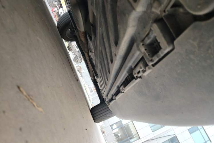 Used Mercedes-Benz GLC 2016 GLC 260 4MATIC Luxury Model Chassis Front Left