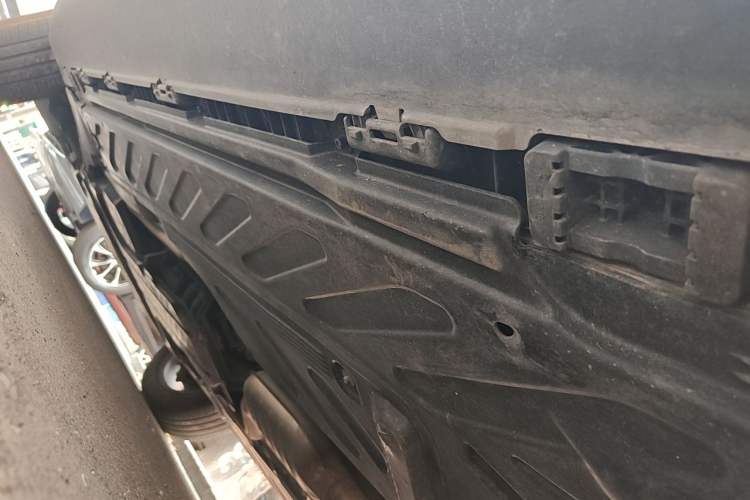 Used Mercedes-Benz GLC 2016 GLC 260 4MATIC Luxury Model Chassis Rear Left