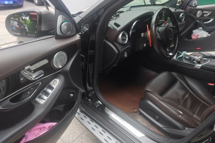 Used Mercedes-Benz GLC 2016 GLC 260 4MATIC Dynamic Edition Driver Seat