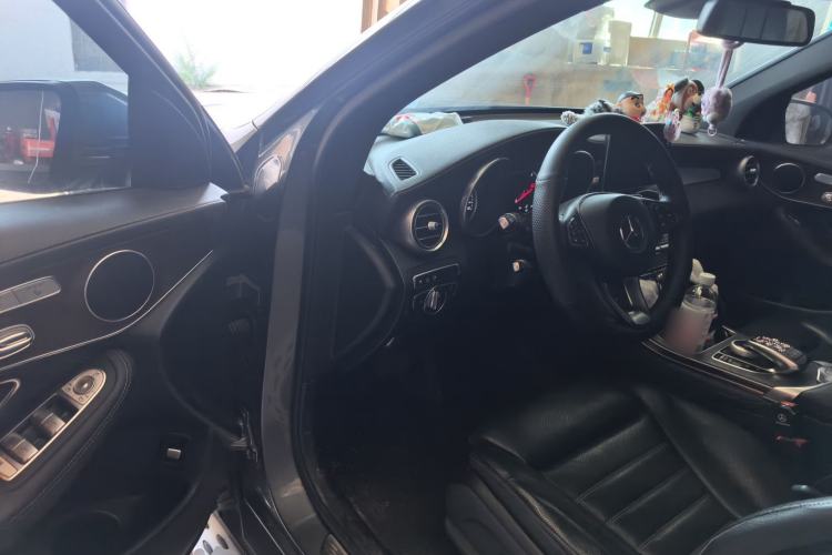 Used Mercedes-Benz GLC 2016 GLC 300 4MATIC Luxury Model Driver Seat
