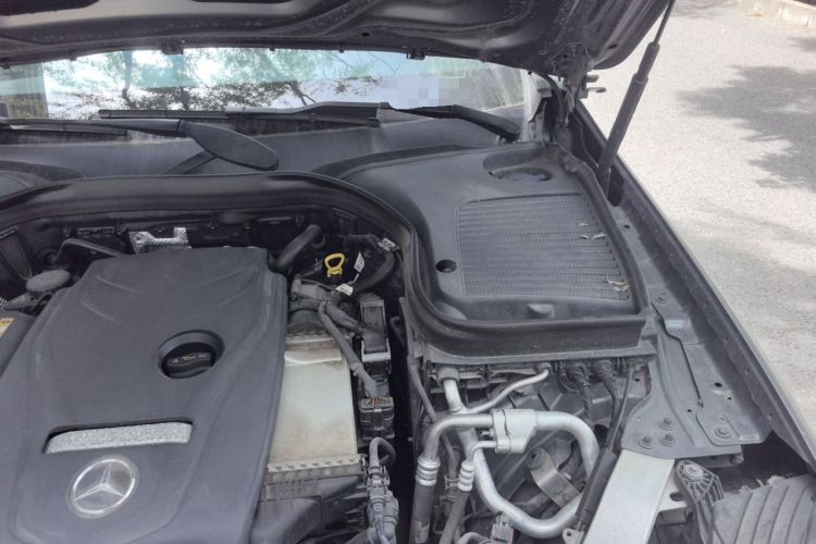 Used Mercedes-Benz GLC 2016 GLC 300 4MATIC Dynamic Model Engine Bay Left
