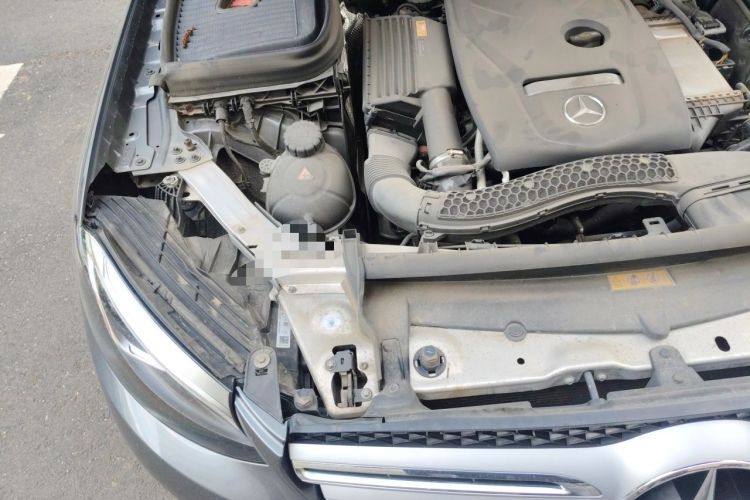 Used Mercedes-Benz GLC 2016 GLC 260 4MATIC Luxury Model Engine Bay Right