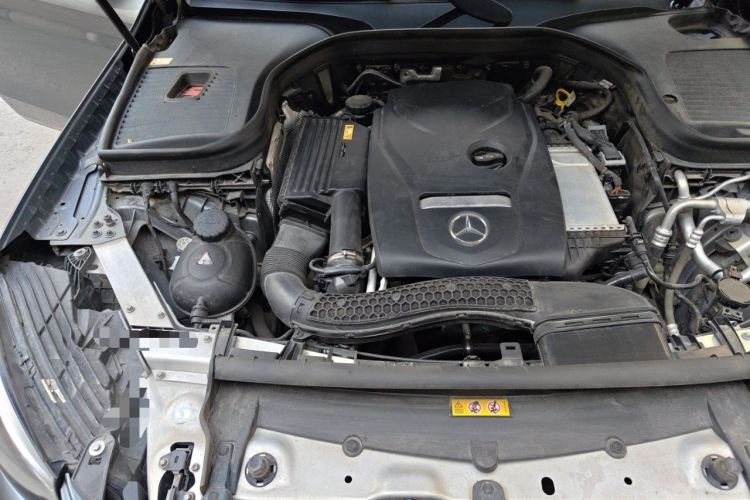 Used Mercedes-Benz GLC 2016 GLC 260 4MATIC Luxury Model Engine Bay Right