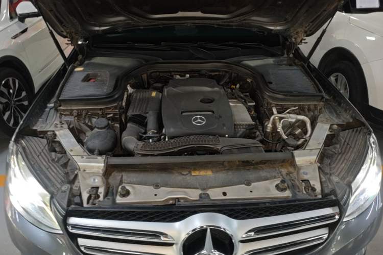 Used Mercedes-Benz GLC 2016 GLC 260 4MATIC Luxury Model Engine Bay