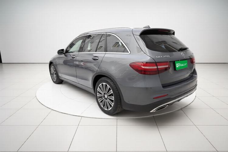 Used Mercedes-Benz GLC 2016 GLC 260 4MATIC Dynamic Edition Exterior 2