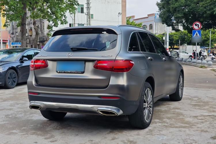 Used Mercedes-Benz GLC 2016 GLC 260 4MATIC Dynamic Edition Exterior 6
