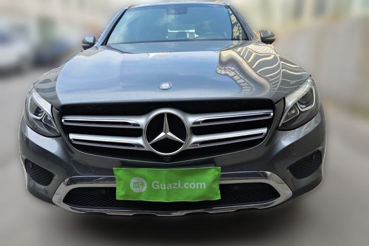 Used Mercedes-Benz GLC 2016 GLC 260 4MATIC Luxury Model Front