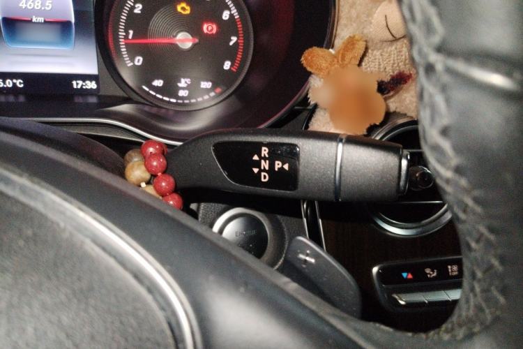 Used Mercedes-Benz GLC 2016 GLC 260 4MATIC Luxury Model Gear Lever