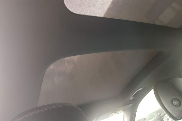 Used Mercedes-Benz GLC 2016 GLC 260 4MATIC Dynamic Edition Headliner