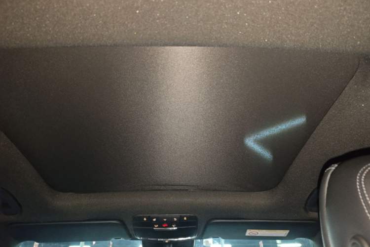 Used Mercedes-Benz GLC 2016 GLC 260 4MATIC Luxury Model Headliner