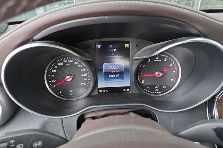 Used Mercedes-Benz GLC 2016 GLC 260 4MATIC Dynamic Edition Instrument Cluster