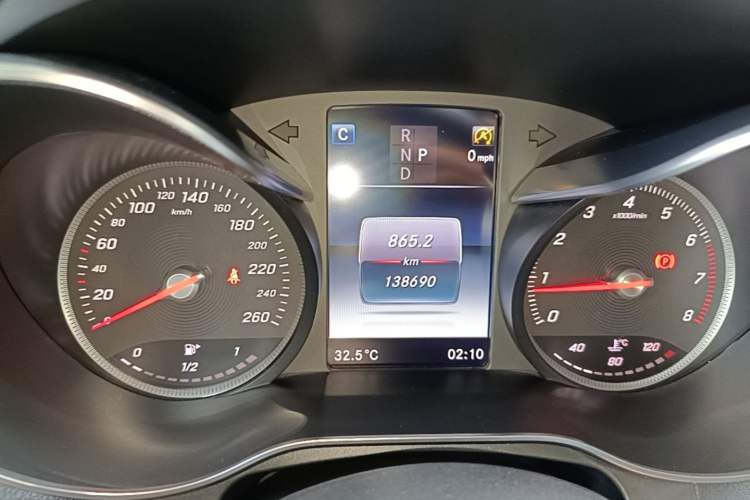 Used Mercedes-Benz GLC 2016 GLC 260 4MATIC Dynamic Edition Instrument Cluster