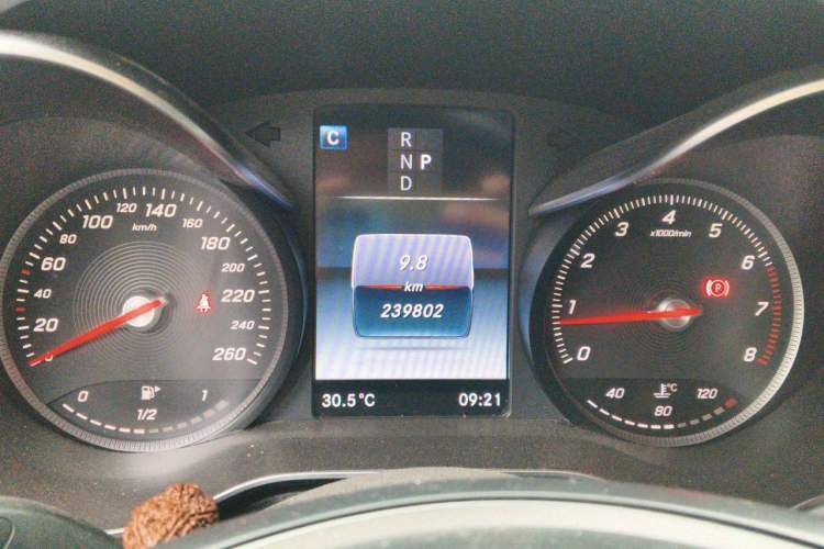 Used Mercedes-Benz GLC 2016 GLC 260 4MATIC Dynamic Edition Instrument Cluster