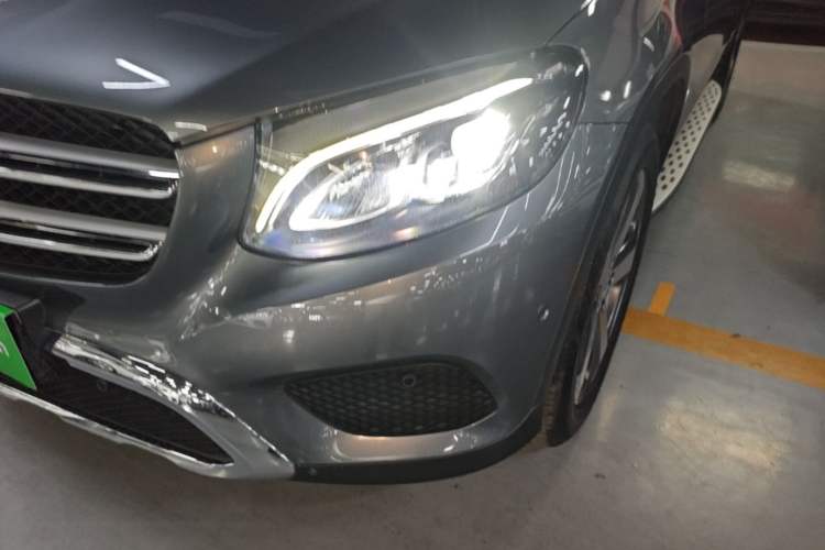 Used Mercedes-Benz GLC 2016 GLC 260 4MATIC Luxury Model Left Front Headlight