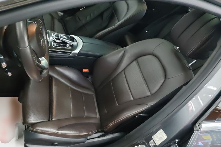 Used Mercedes-Benz GLC 2016 GLC 260 4MATIC Luxury Model Left Front Seat