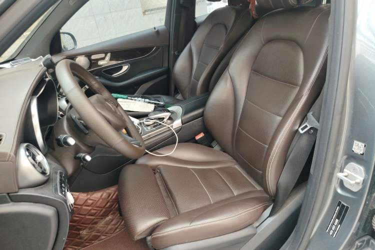 Used Mercedes-Benz GLC 2016 GLC 260 4MATIC Luxury Model Left Front Seat