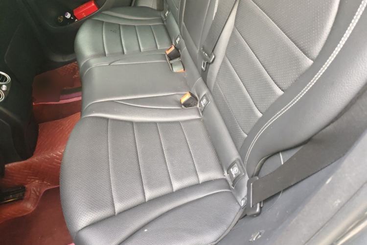 Used Mercedes-Benz GLC 2016 GLC 260 4MATIC Dynamic Edition Left Rear Seat