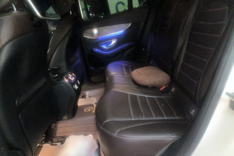 Used Mercedes-Benz GLC 2016 GLC 300 4MATIC Luxury Model Left Rear Seat